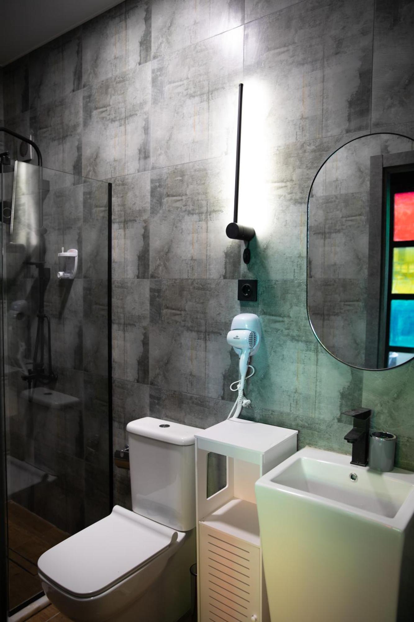Art Hotel Home Tbilisi Buitenkant foto