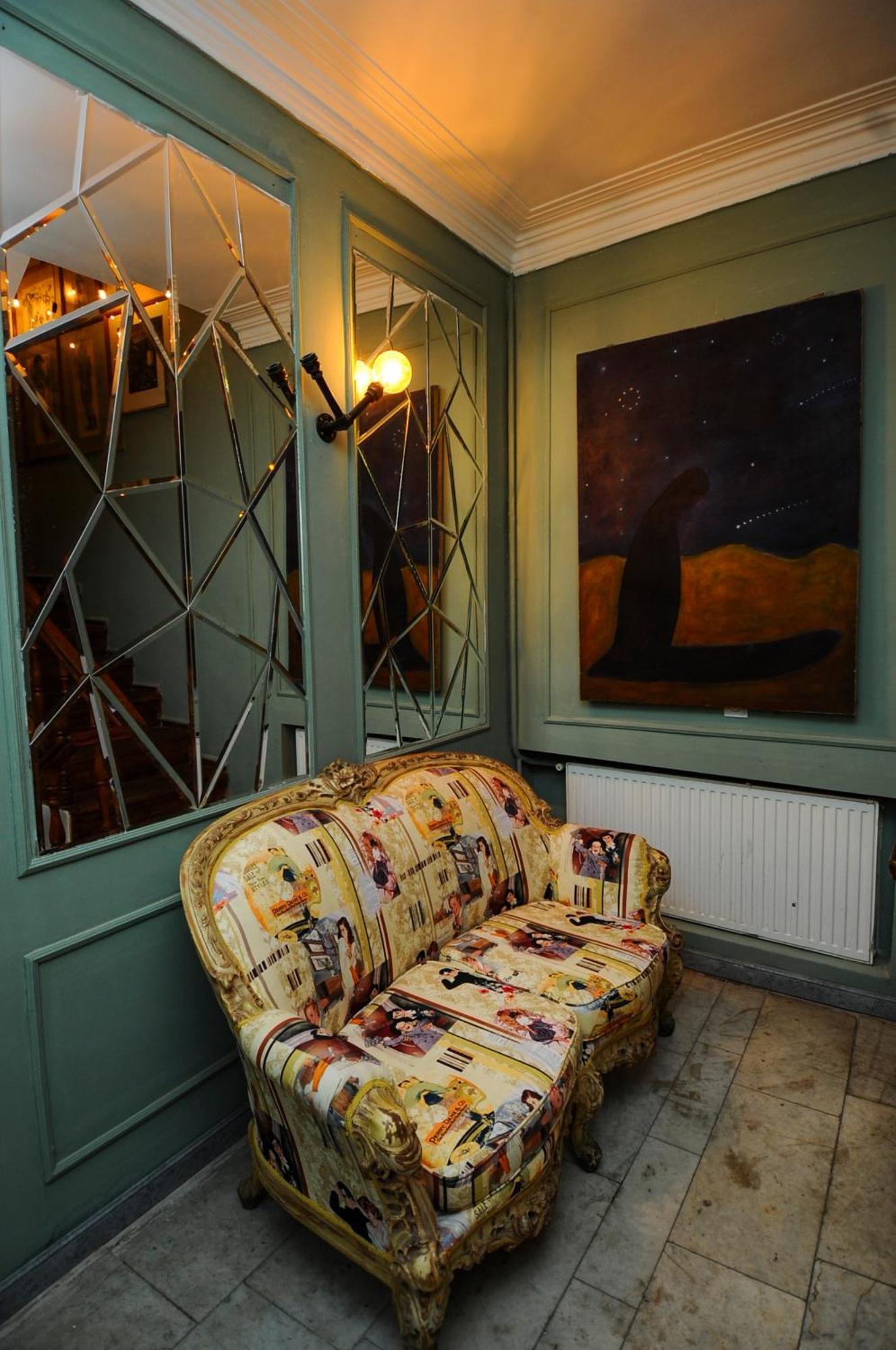 Art Hotel Home Tbilisi Buitenkant foto