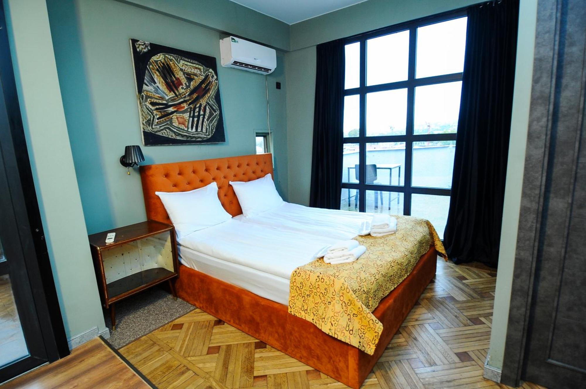 Art Hotel Home Tbilisi Buitenkant foto